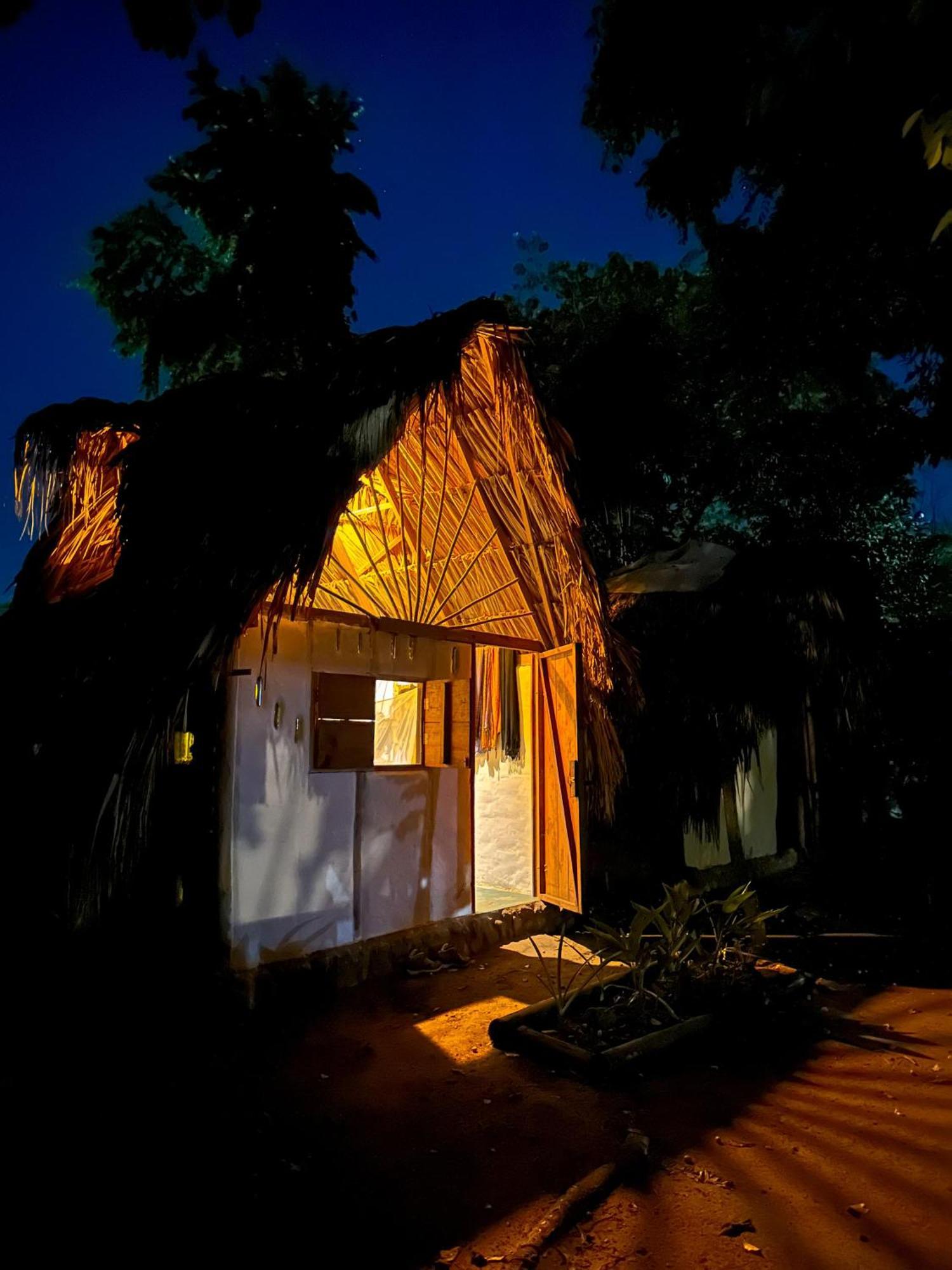 La Aldea Hostel, Camping Y Hamacas Palomino Exteriér fotografie